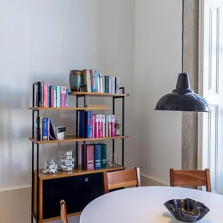 The White Box House * Порту