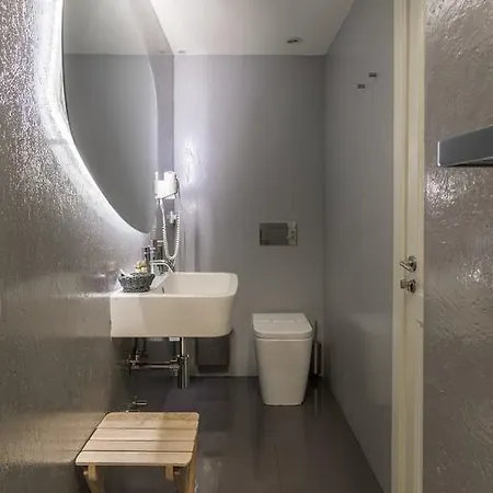 The White Box House Porto