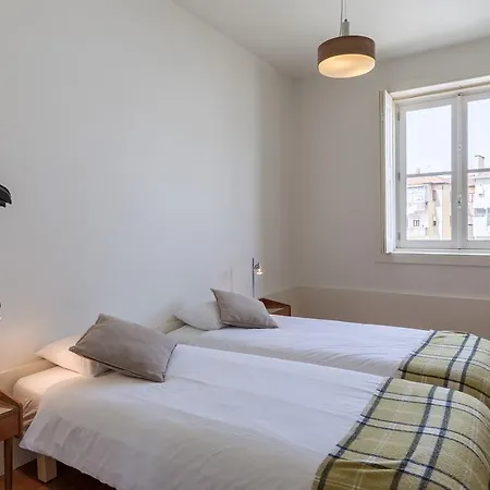 Pensión The White Box House *