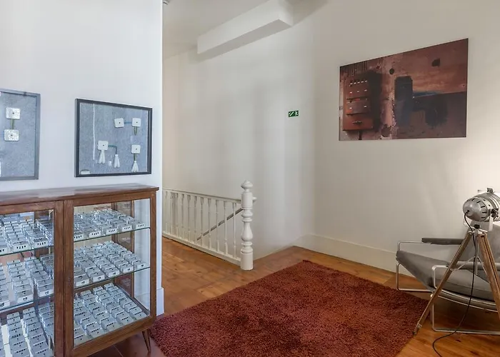 The White Box House Πανσιόν