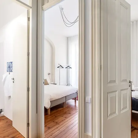 Penzion The White Box House Porto