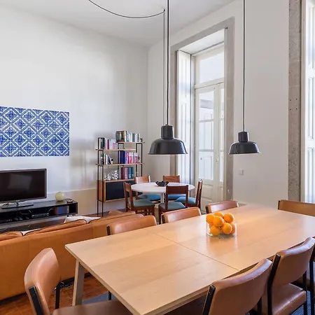 The White Box House Guest house *